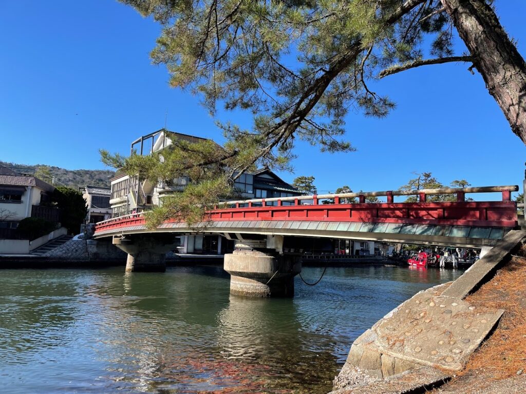 小天橋 廻旋橋